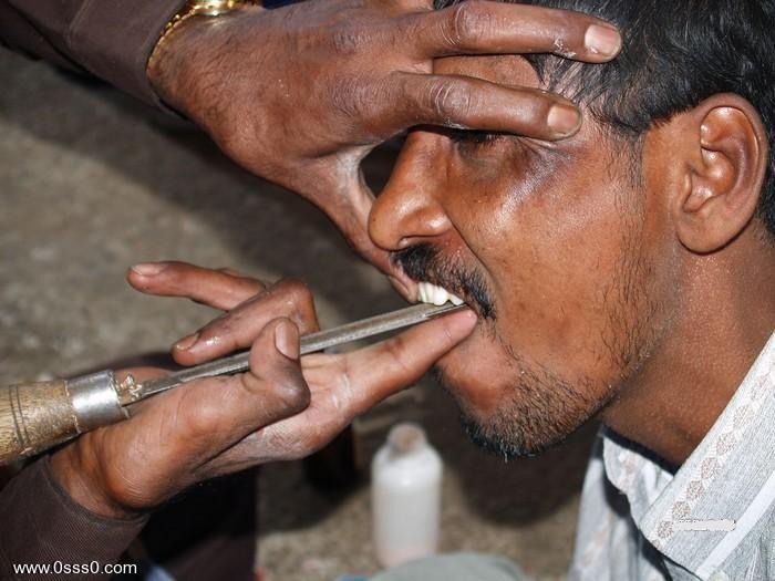 0_660a6_228387e2_XL[1]